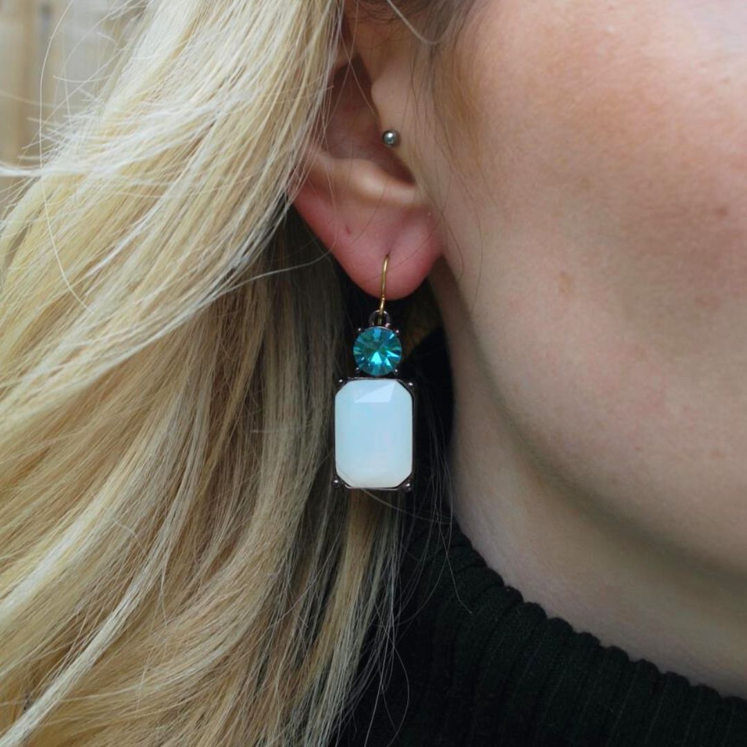 Angie earring turquoise an opal white