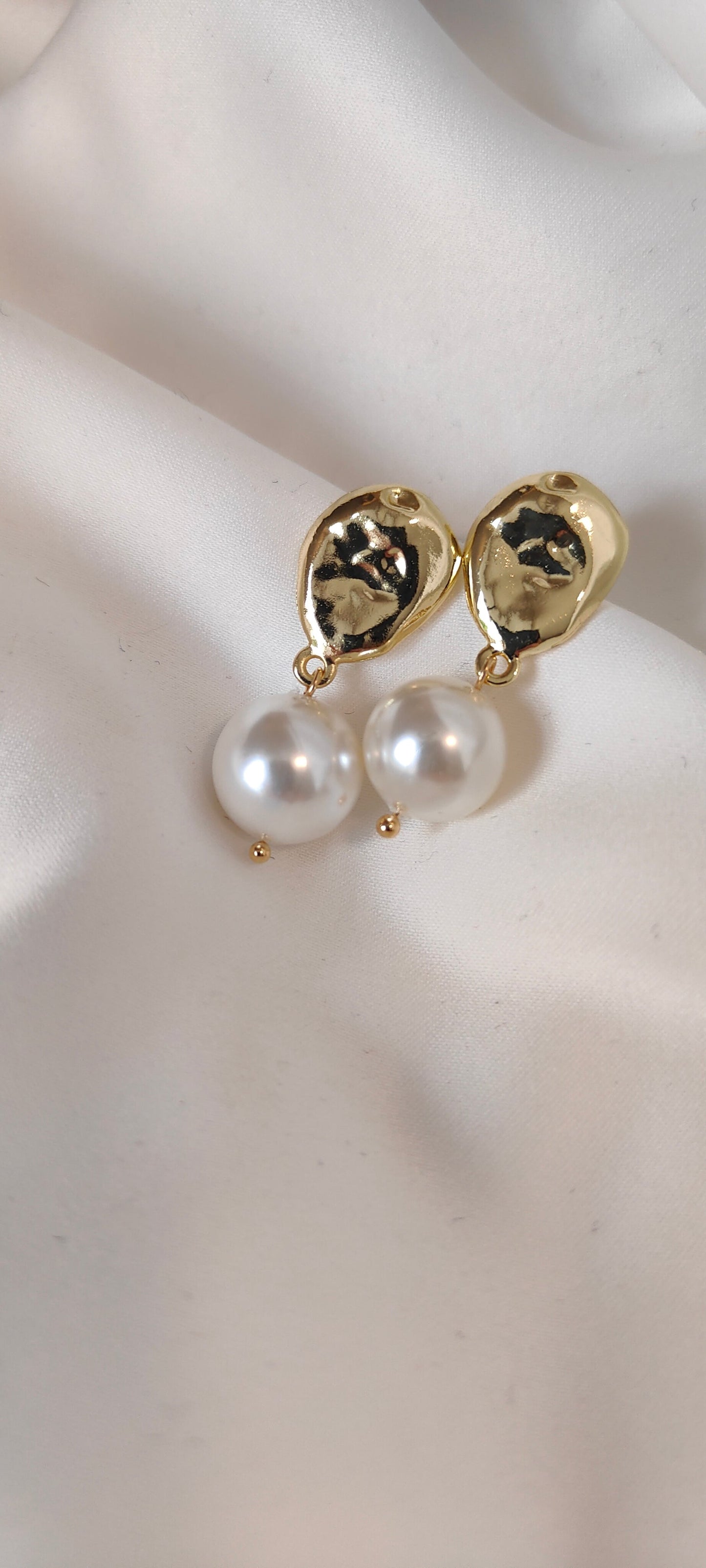 Kyna Maree - Dawn Gold & Pearl Stud Earrings