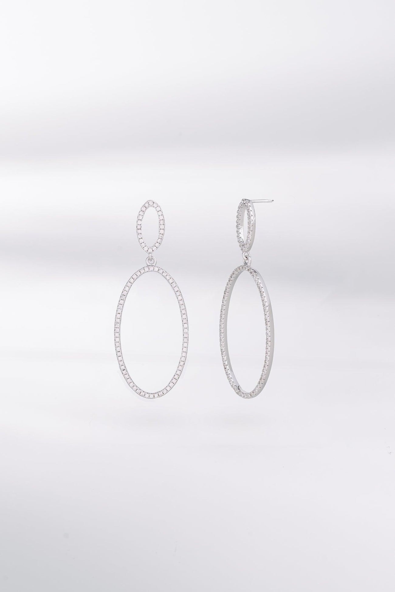 One Dame Lane - Ovelle Earrings Silver
