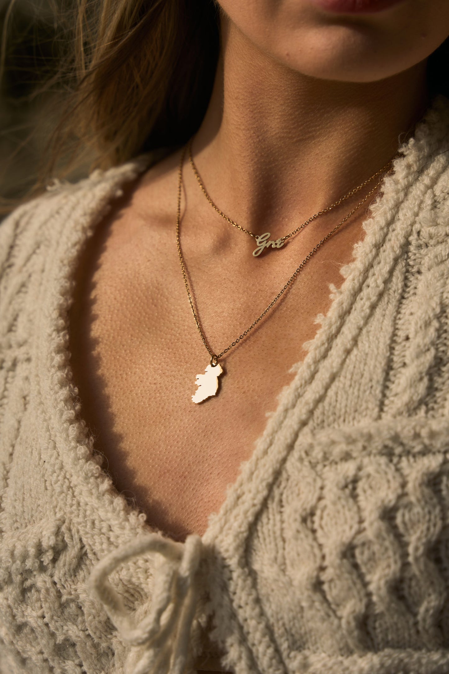 Fíor Ireland Map Necklace Silver