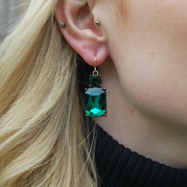 Angie Earring Emerald Green