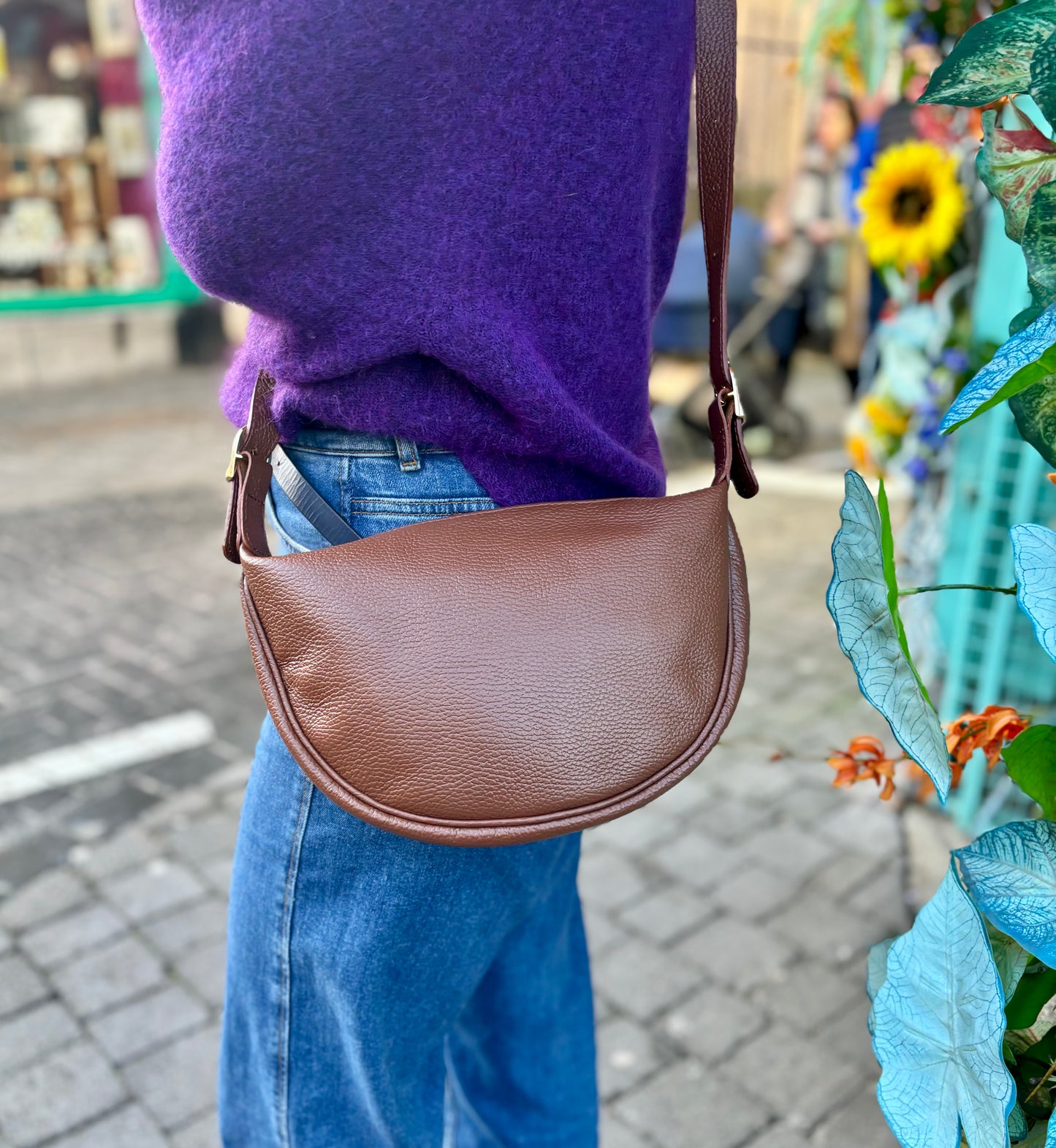 Genoa Leather Crossbody Bag Chestnut