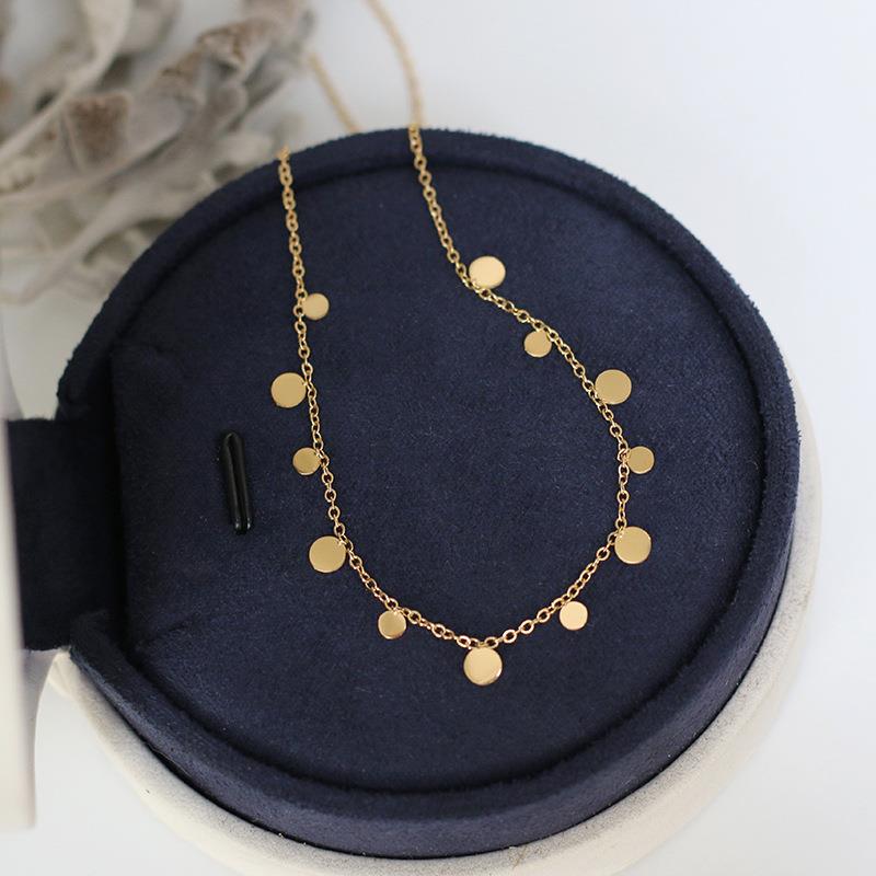 Customized Gold Circle Necklace Simple Everyday Necklace - Etsy UK | Gold  circle necklace, Simple necklace, Simple necklace everyday