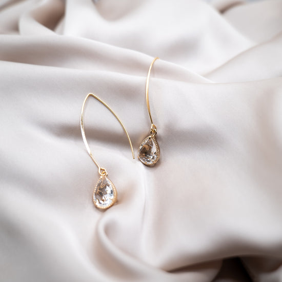 Sara Drop Crystal Earrings