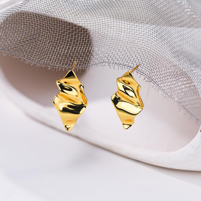 Lux Gold Molten Earrings