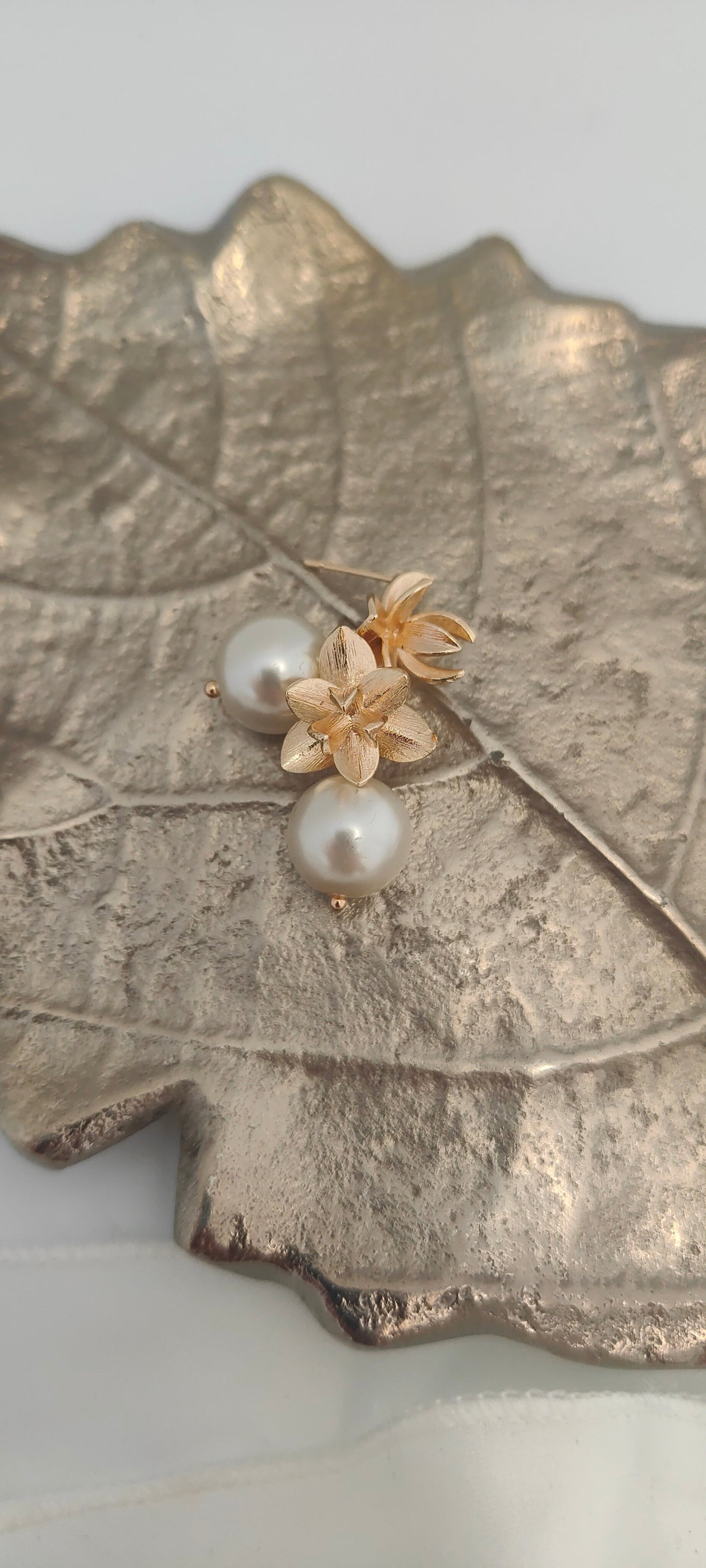Kyna Maree - Ophelia Statement Pearl& Gold Earrings